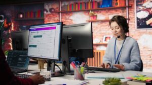 How Do I Choose the Right Web Design Agency? | Sunstone Digital Tech